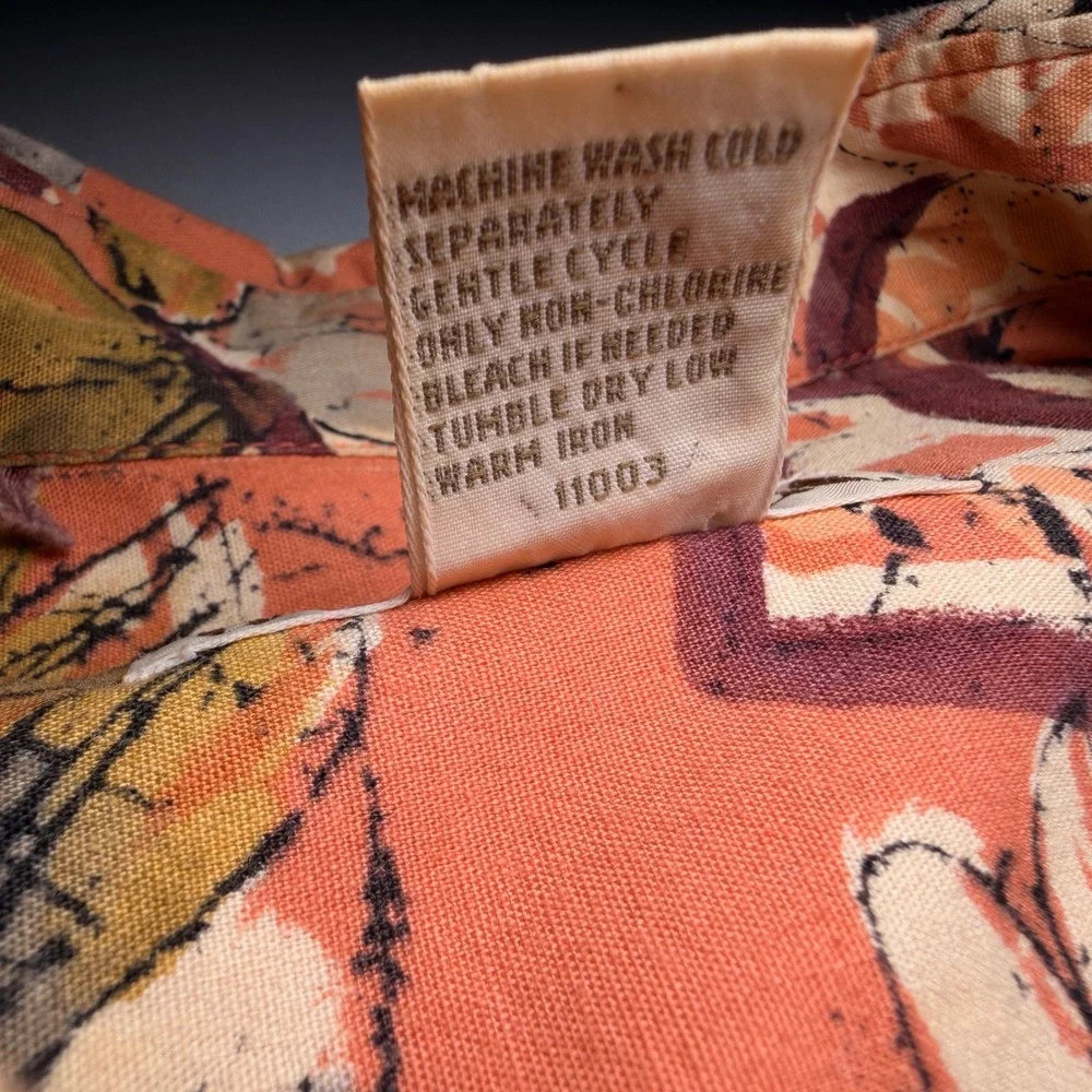 VTG Banana Republic Hawaiian Shirt Mens M Peach Cotton Tropic Daisy Miami Pastel